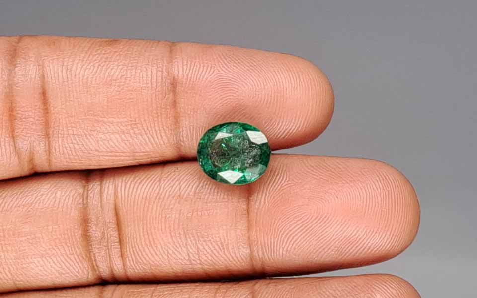 Emerald - 4.39 Carat