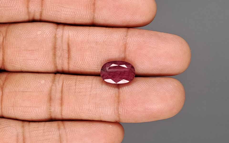 Ruby - 5.96 Carat