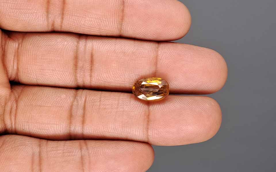 Yellow Zircon - 6.57 Carat