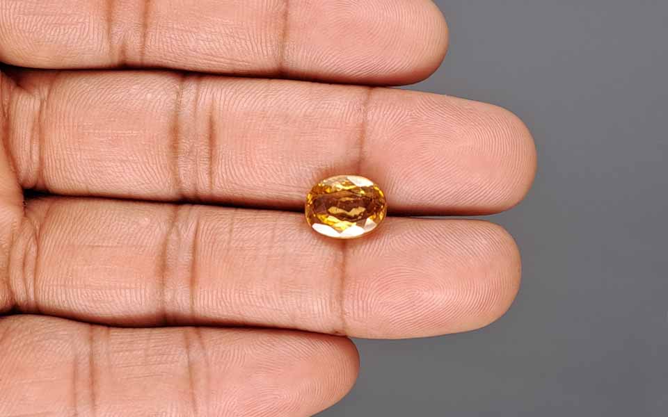 Yellow Zircon - 6.21 Carat