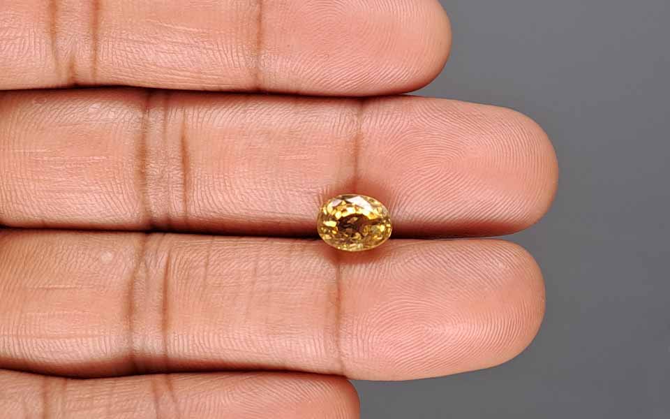 Yellow Zircon - 3.33 Carat
