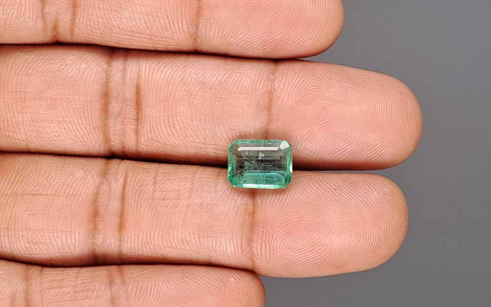 Emerald - 2.89 Carat