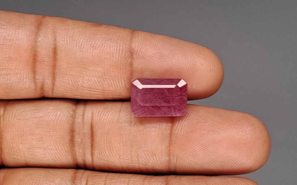 Ruby - 9.66 Carat