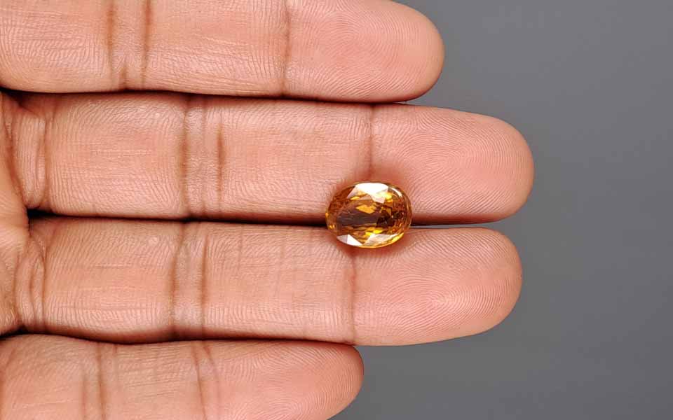 Yellow Zircon - 8.02 Carat