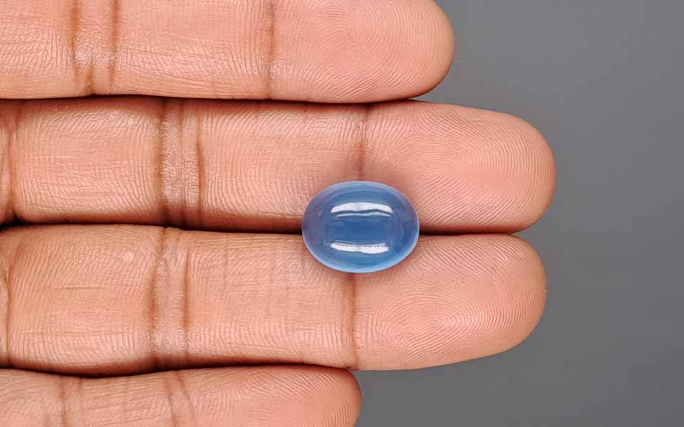 Aqeeq  (Akik) - 7.74 Carat
