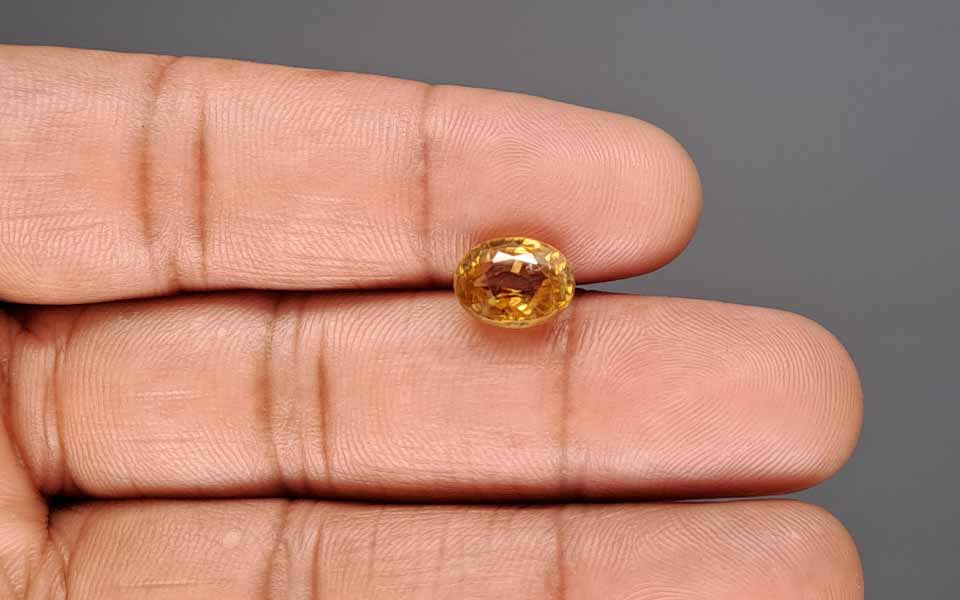 Yellow Zircon - 5.12 Carat