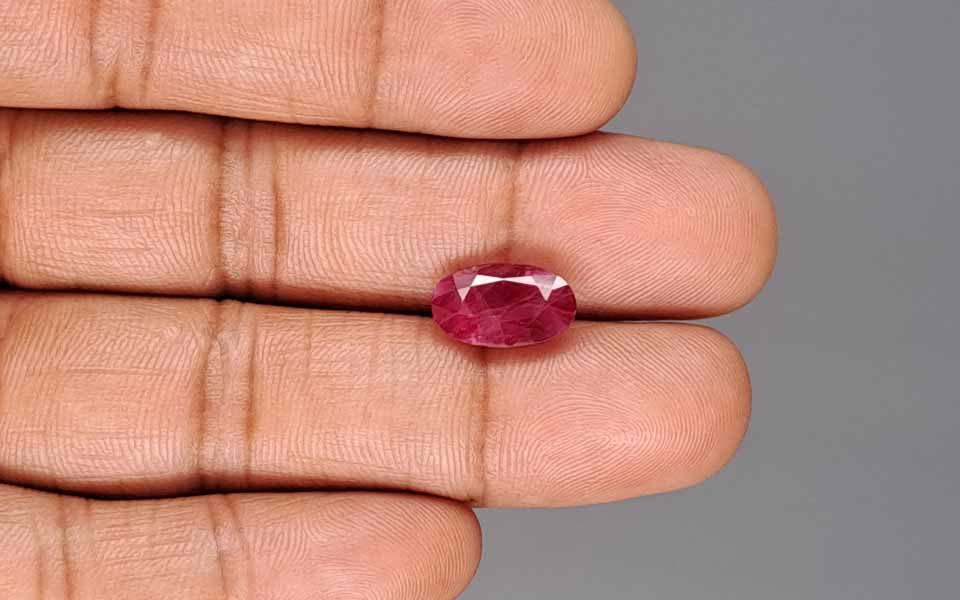 Burmese Ruby - 4.90 Carat
