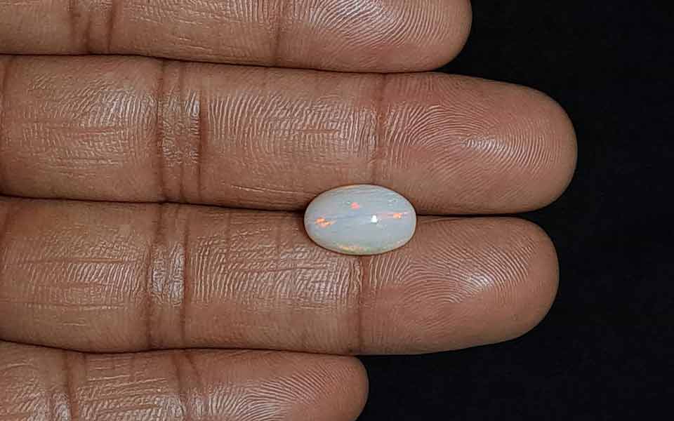 White Opal With Fire - 4.01 Carat