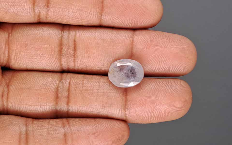 Blue Sapphire - 8.02 Carat