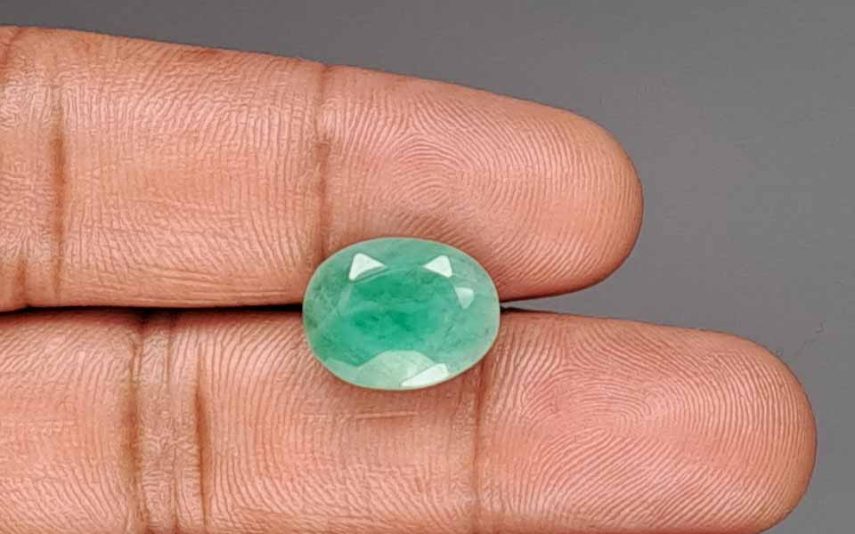 Emerald - 7.04 Carat