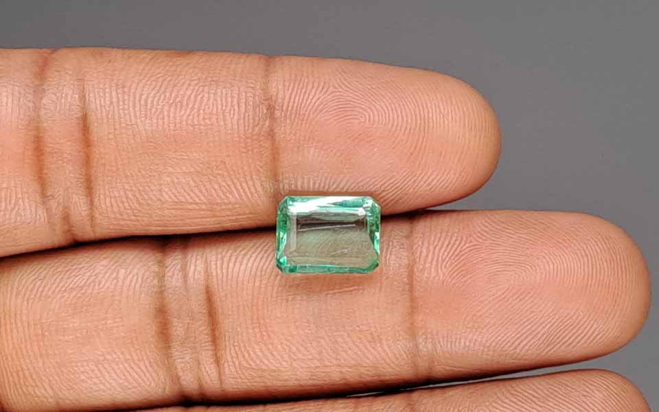 Emerald - 3.28 Carat
