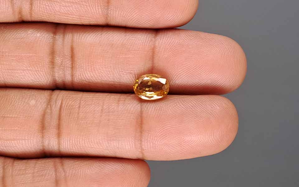 Yellow Zircon - 3.11 Carat