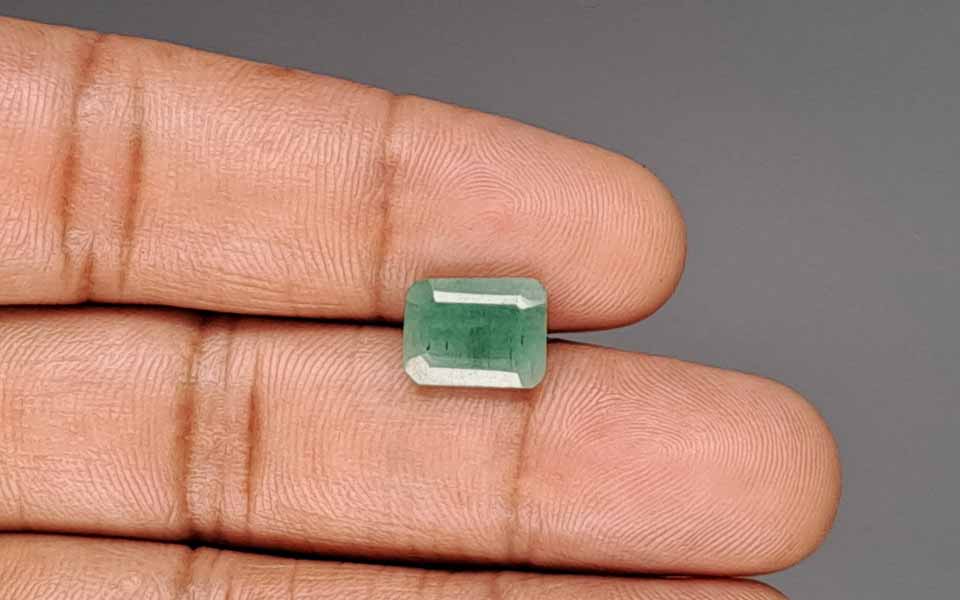 Emerald - 3.20 Carat