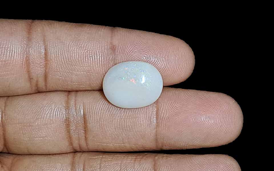 White Opal - 6.26 Carat