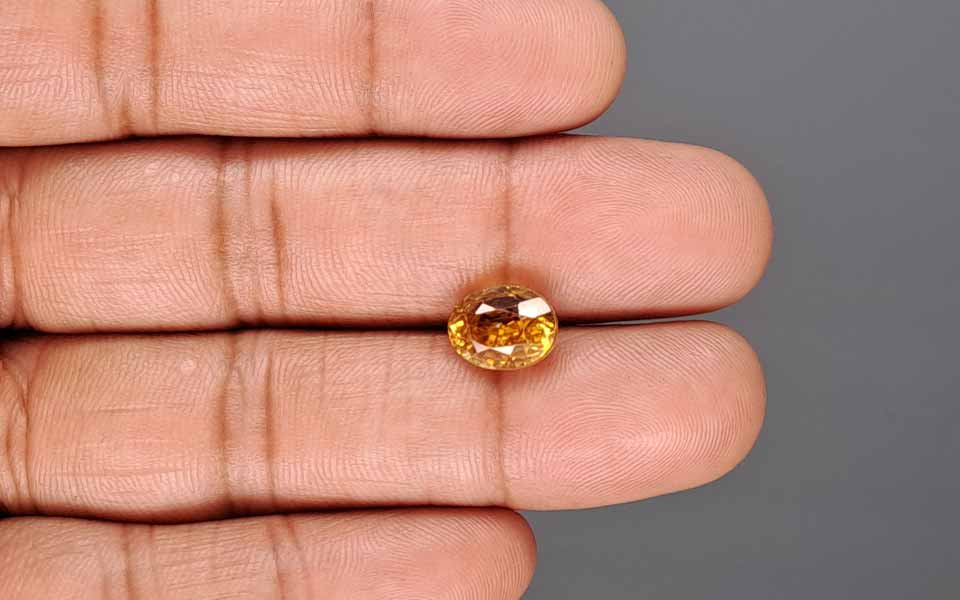 Yellow Zircon - 5.43 Carat