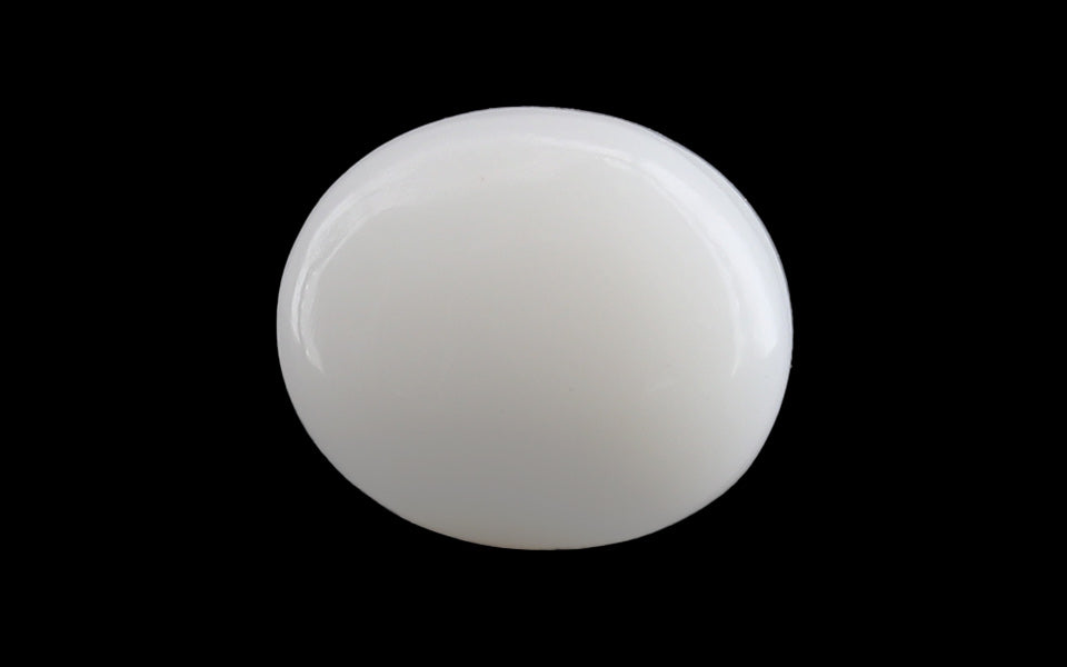 White Opal - 4.78 Carat