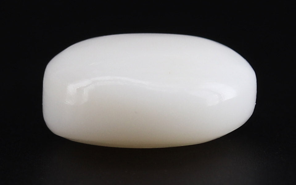 White Opal - 4.78 Carat