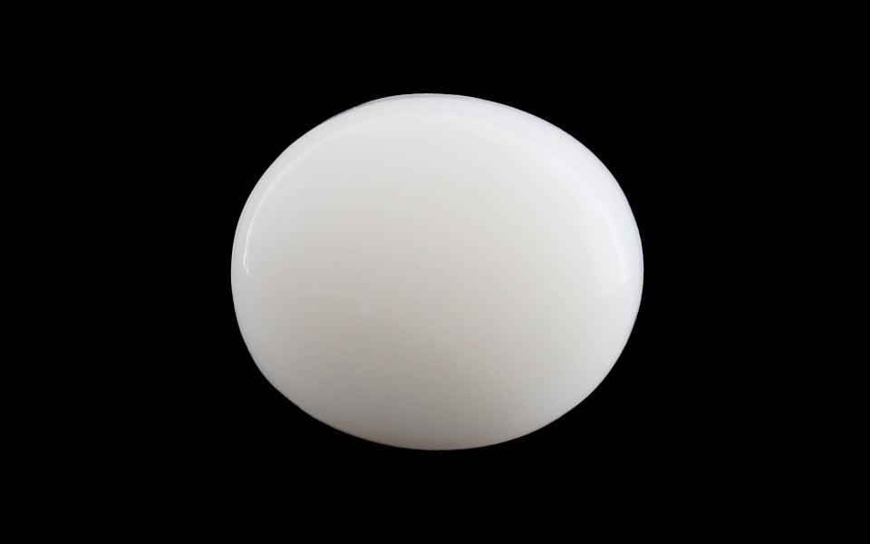 White Opal - 4.78 Carat