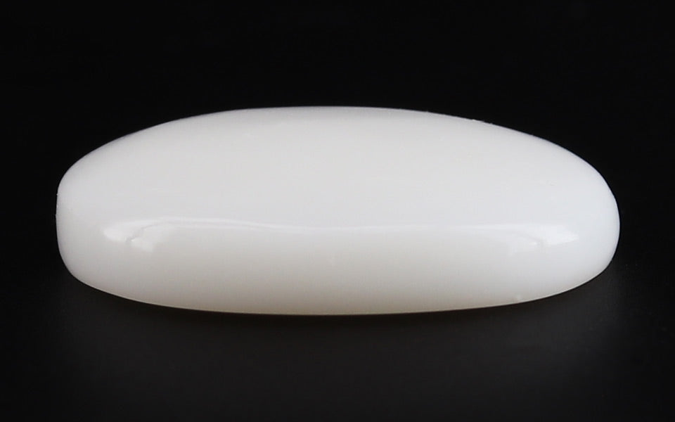 White Opal - 8.31 Carat