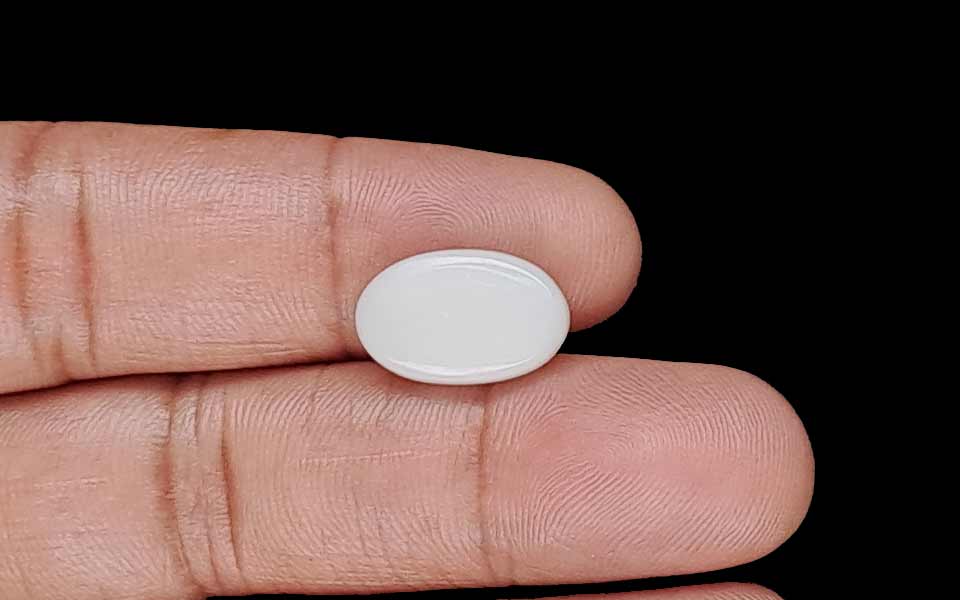 White Opal - 4.74 Carat