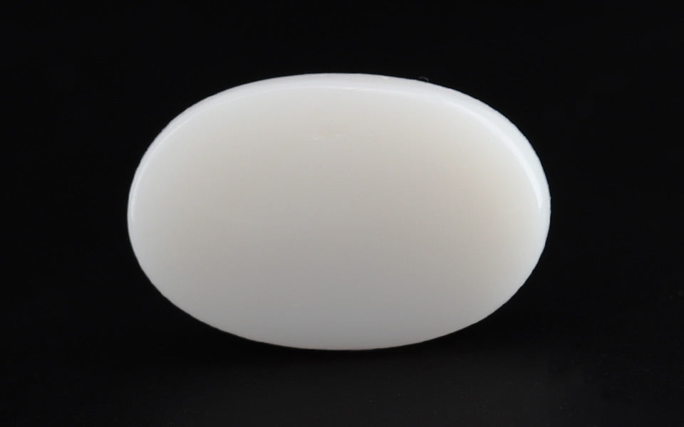 White Opal - 10.77 Carat