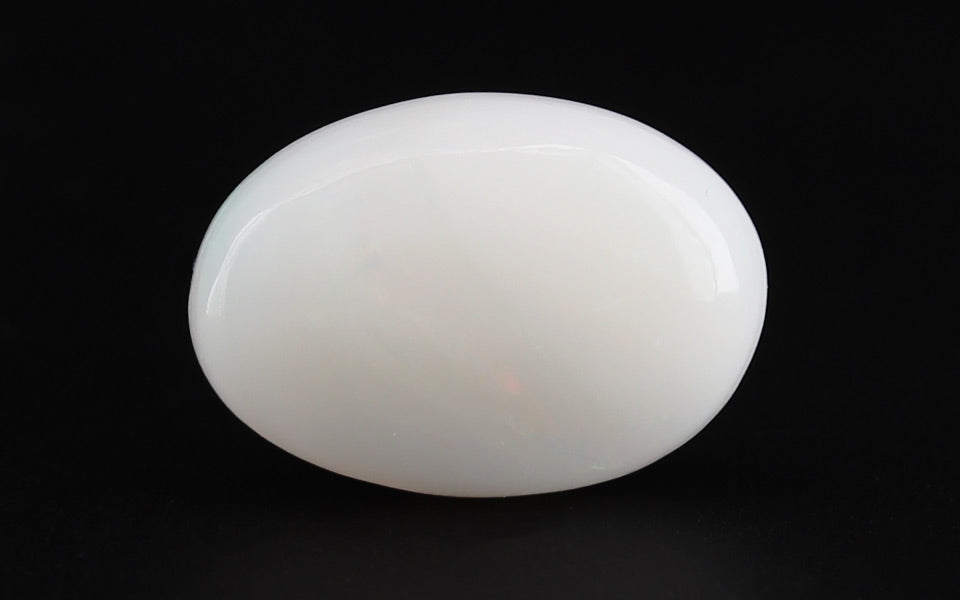 White Opal - 3.77 Carat