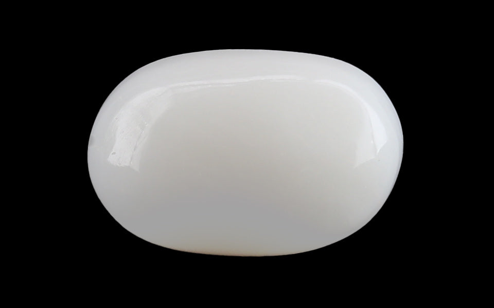 White Opal - 4.64 Carat