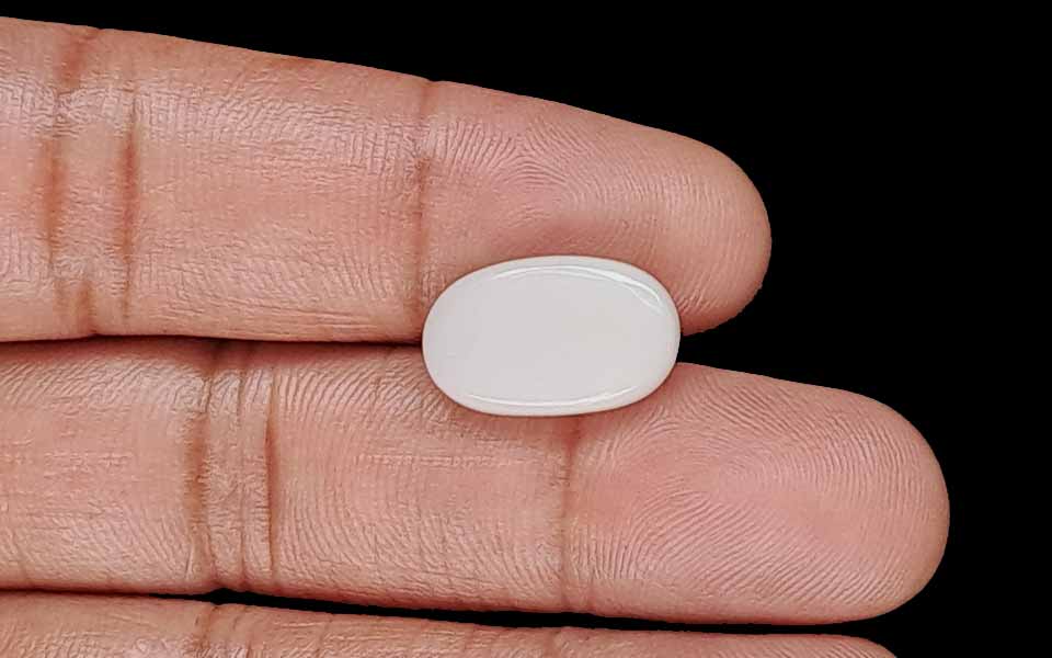 White Opal - 4.75 Carat