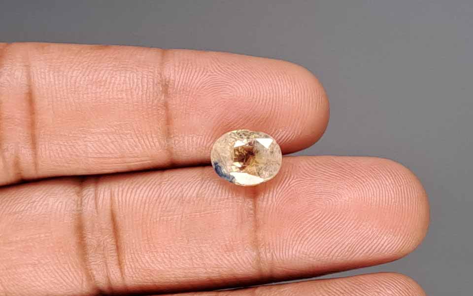 Pitambari - 4.61 Carat