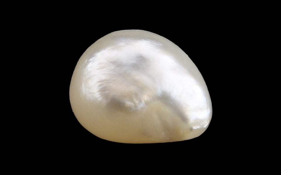Pearl - 5.58 Carat