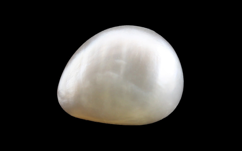 Pearl - 5.58 Carat