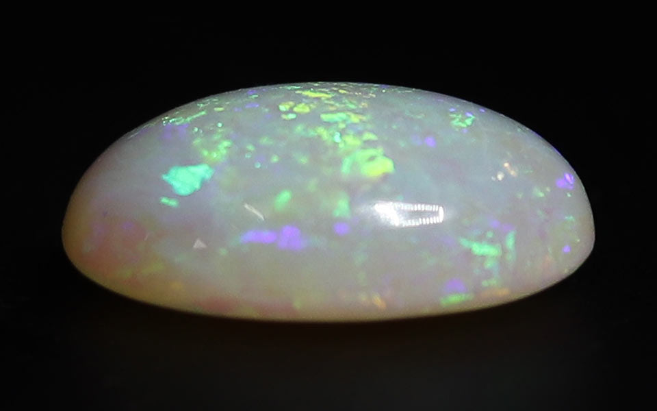 White Opal With Fire - 5.42 Carat