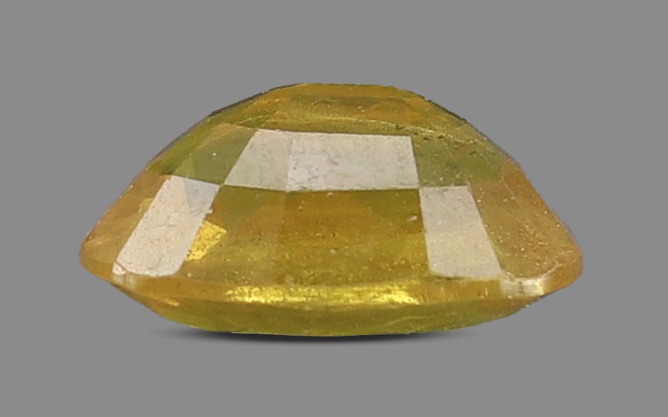 Yellow Sapphire - 3.66 Carat