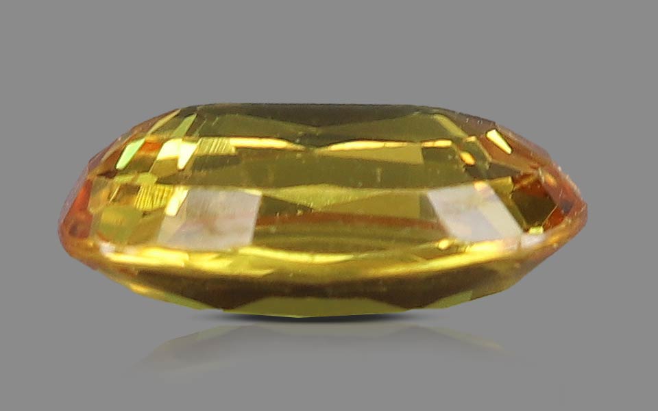 Yellow Sapphire - 4.74 Carat