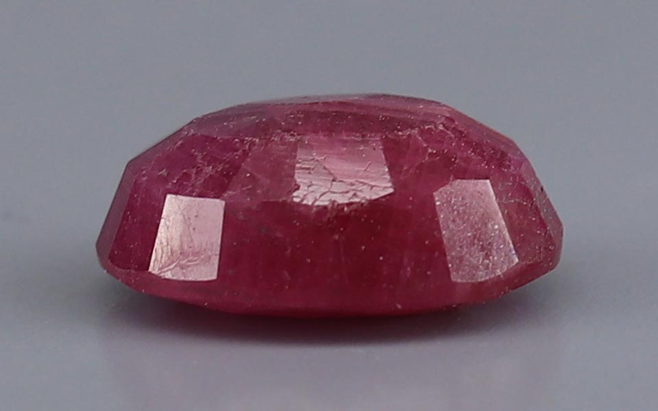 Ruby - 5.77 Carat