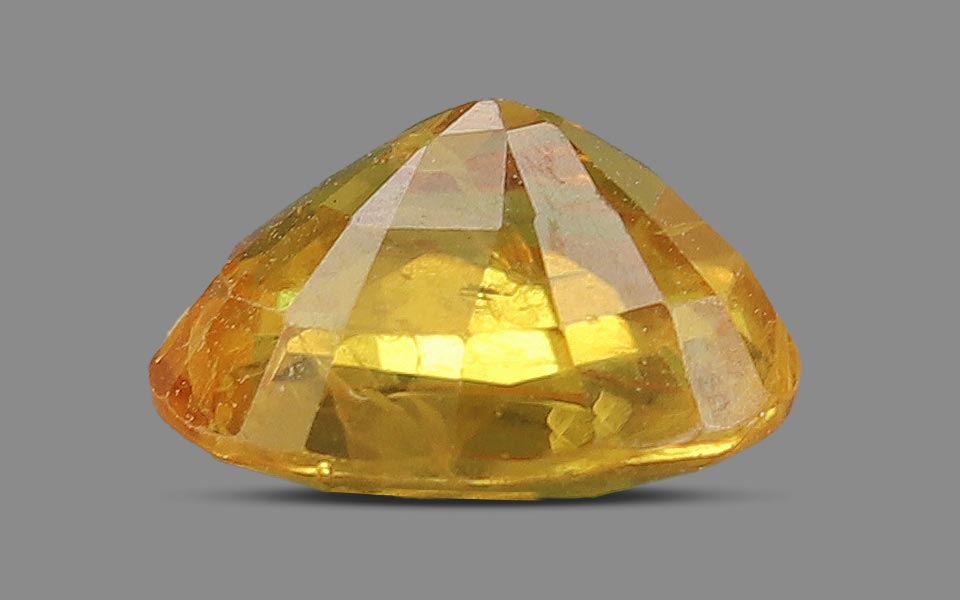 Yellow Sapphire - 3.47 Carat
