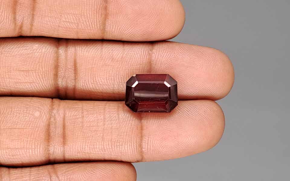 Hessonite (Gomed) - 10.10 Carat
