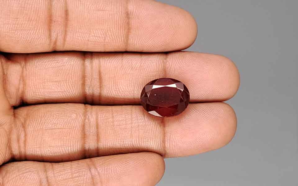 Hessonite (Gomed) - 11.57 Carat