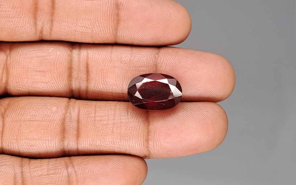 Hessonite (Gomed) - 12.06 Carat