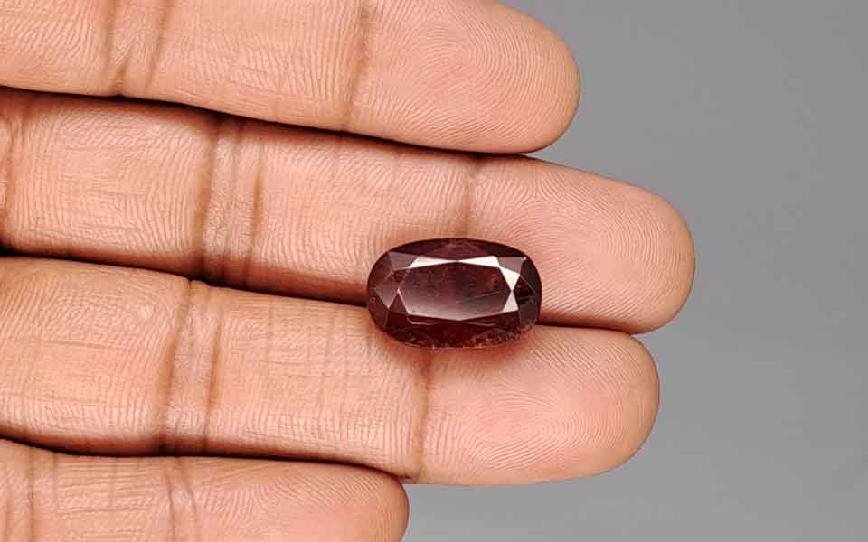 Hessonite (Gomed) - 13.23 Carat