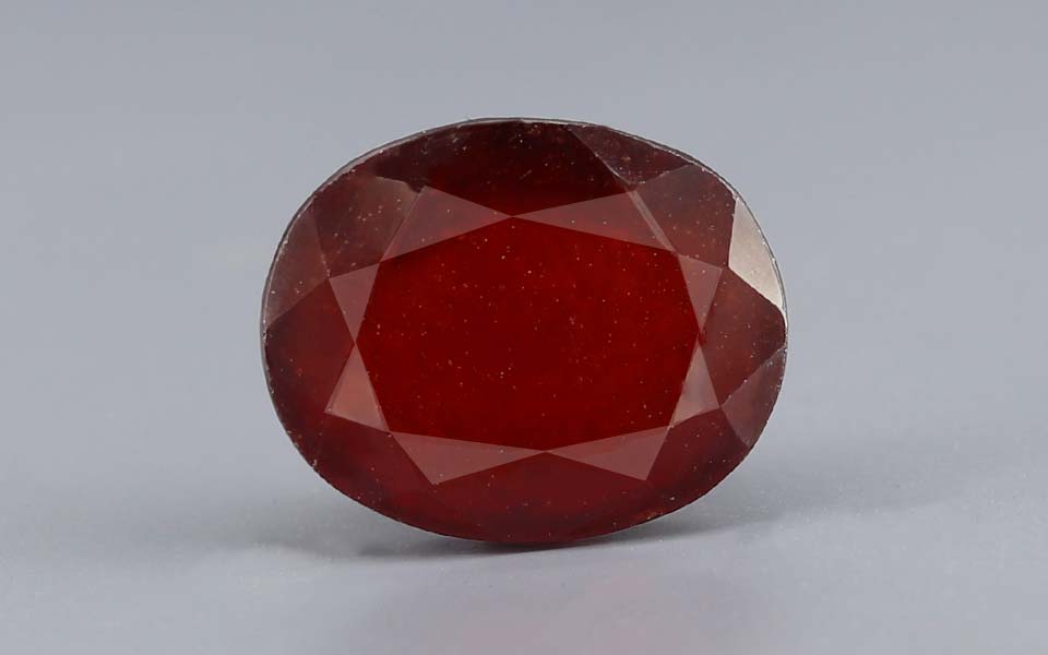 Hessonite (Gomed) - 14.95 Carat