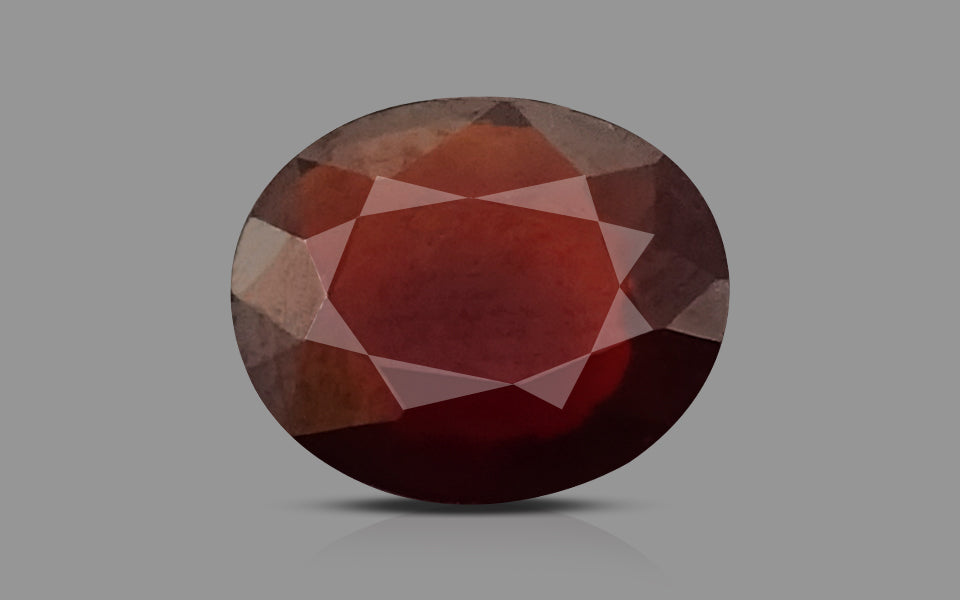 Hessonite (Gomed) - 3.95 Carat