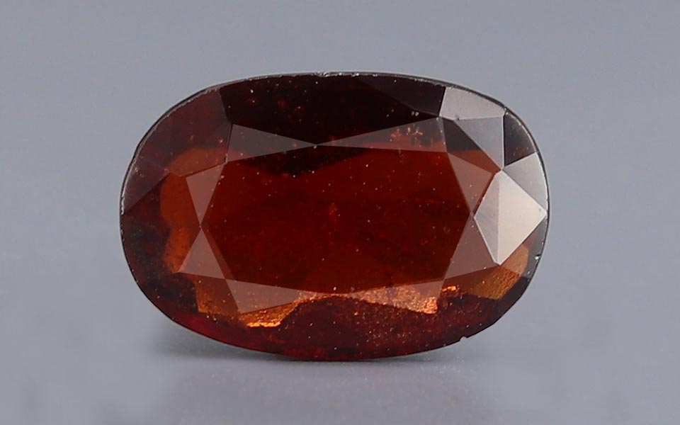 Hessonite (Gomed) - 5.72 Carat