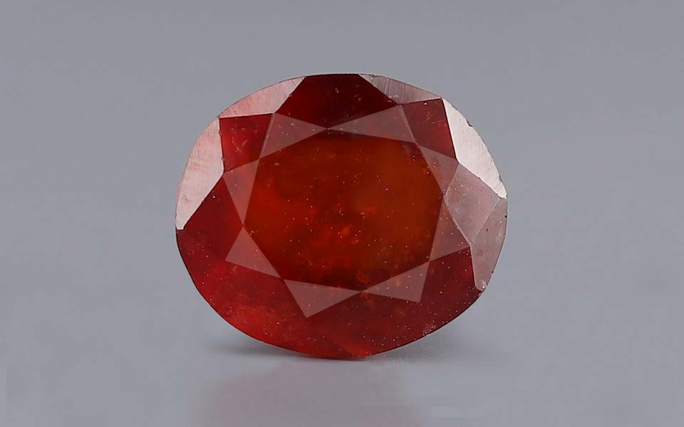 Hessonite (Gomed) - 5.78 Carat