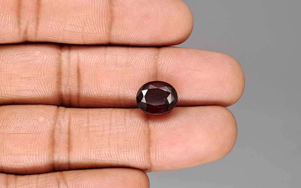 Hessonite (Gomed) - 5.85 Carat