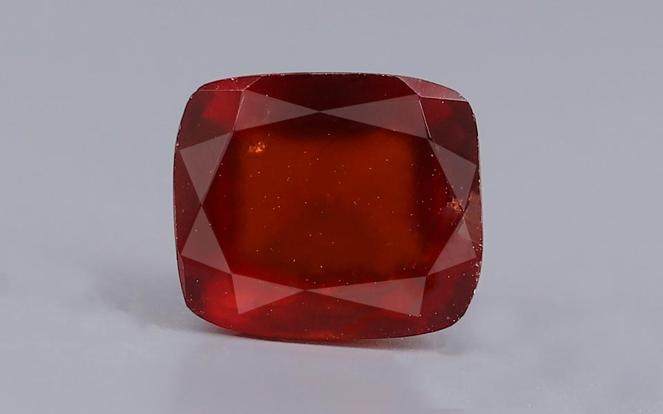 Hessonite (Gomed) - 5.99 Carat