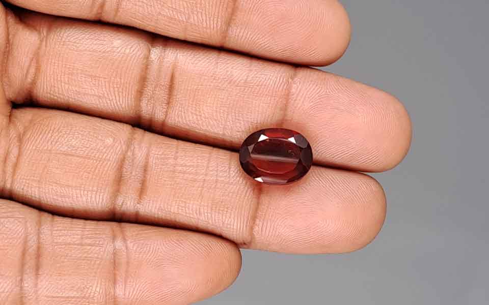 Hessonite (Gomed) - 6.05 Carat