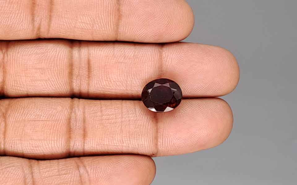 African Hessonite Garnet - 7.17 Carat Fine Quality HG-8443