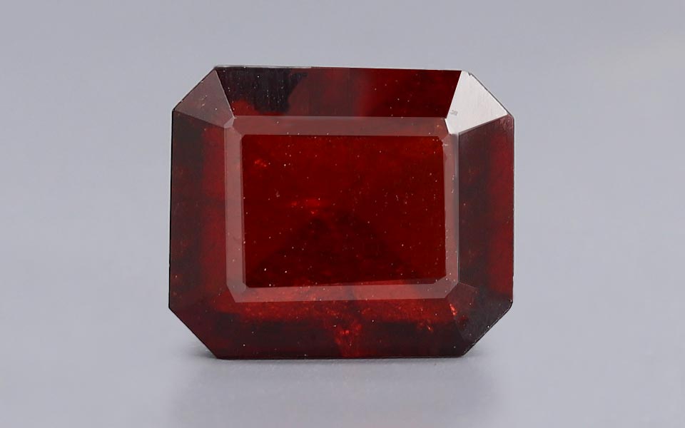 Hessonite (Gomed) - 7.34 Carat