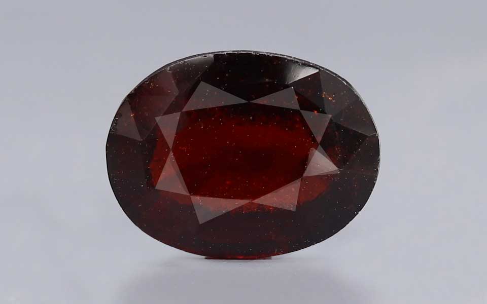 Hessonite (Gomed) - 8.18 Carat